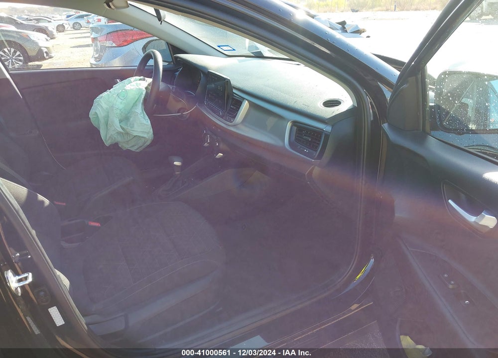 2023 KIA RIO VIN: 3KPA24AD4PE575842