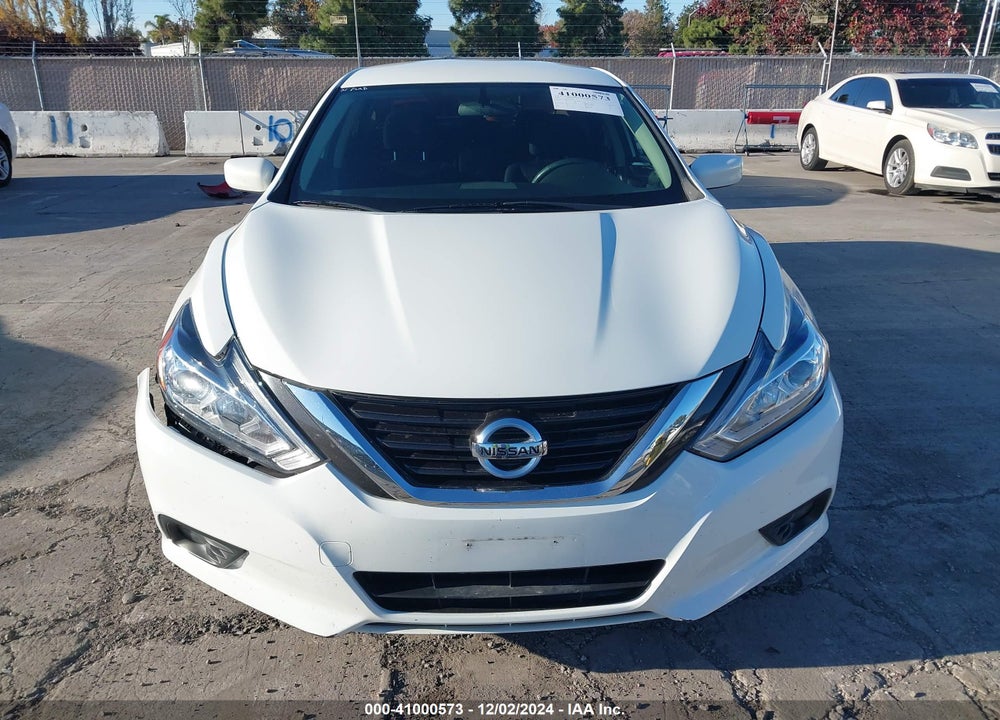 2018 NISSAN ALTIMA VIN: 1N4AL3AP5JC192742