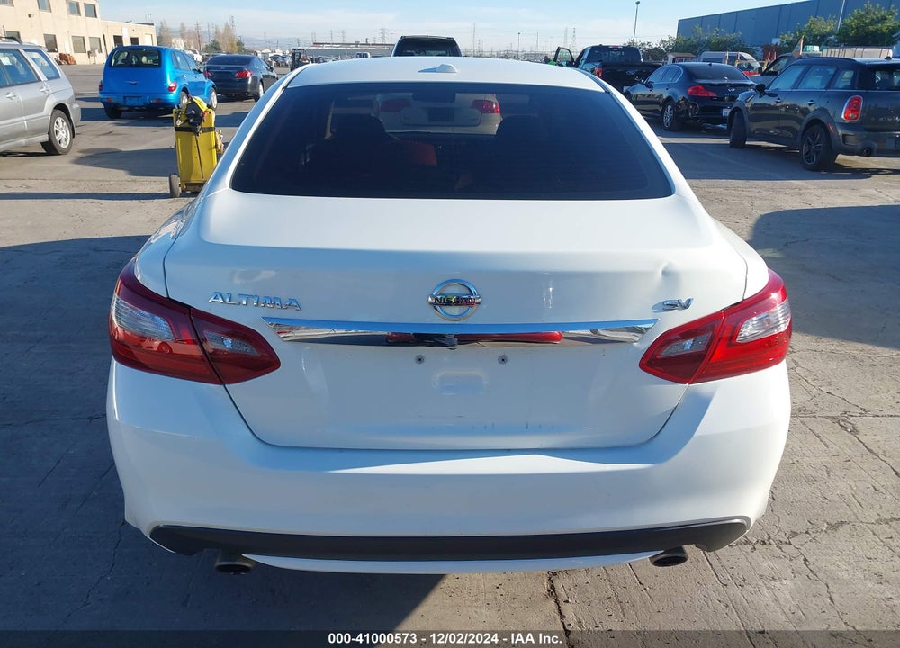 2018 NISSAN ALTIMA VIN: 1N4AL3AP5JC192742