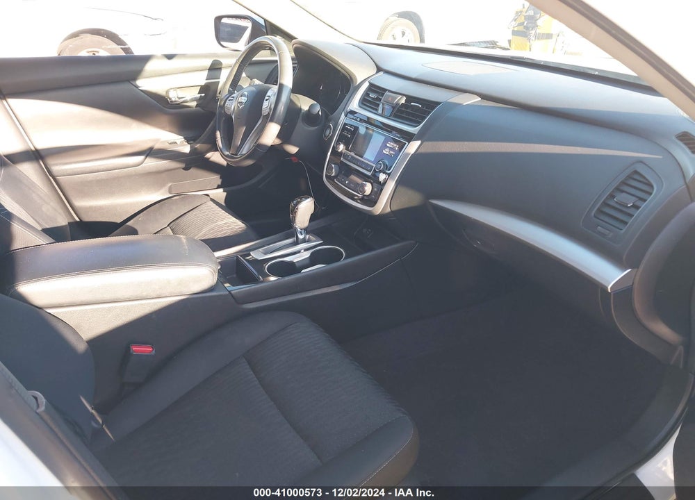 2018 NISSAN ALTIMA VIN: 1N4AL3AP5JC192742