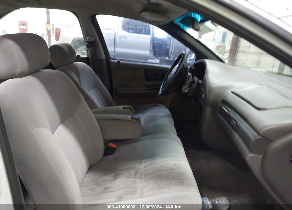 1995 DODGE INTREPID VIN: 1B3HD46T0SF603936