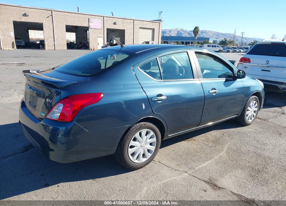 2016 NISSAN VERSA 1.6 SV VIN: 3N1CN7AP2GL897678
