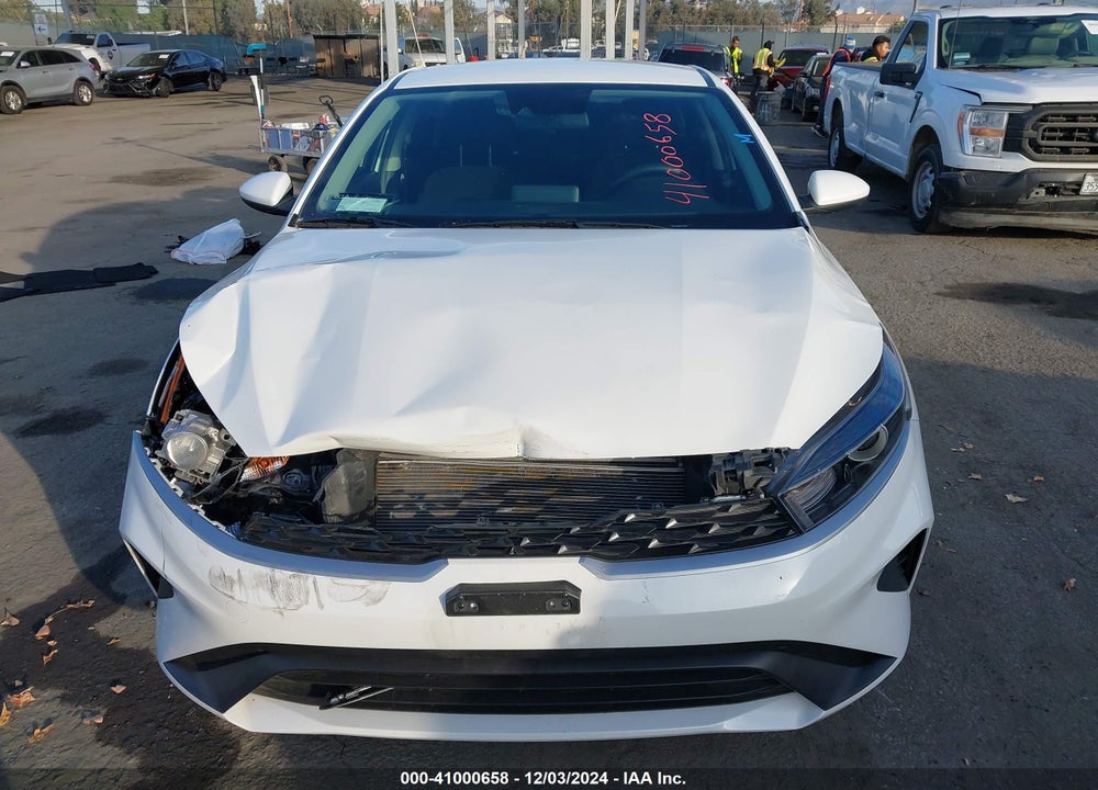2024 KIA FORTE LXS VIN: 3KPF24AD0RE729441