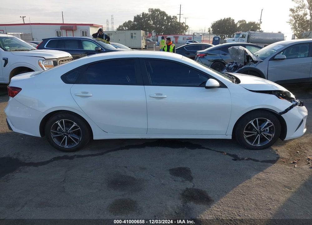 2024 KIA FORTE LXS VIN: 3KPF24AD0RE729441