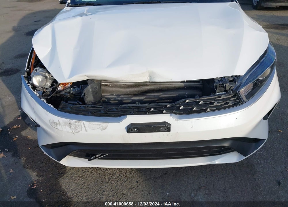 2024 KIA FORTE LXS VIN: 3KPF24AD0RE729441