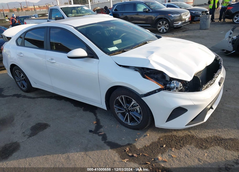 2024 KIA FORTE LXS VIN: 3KPF24AD0RE729441