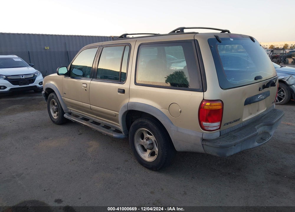 2001 FORD EXPLORER XLS VIN: 1FMDU62EX1ZA13347