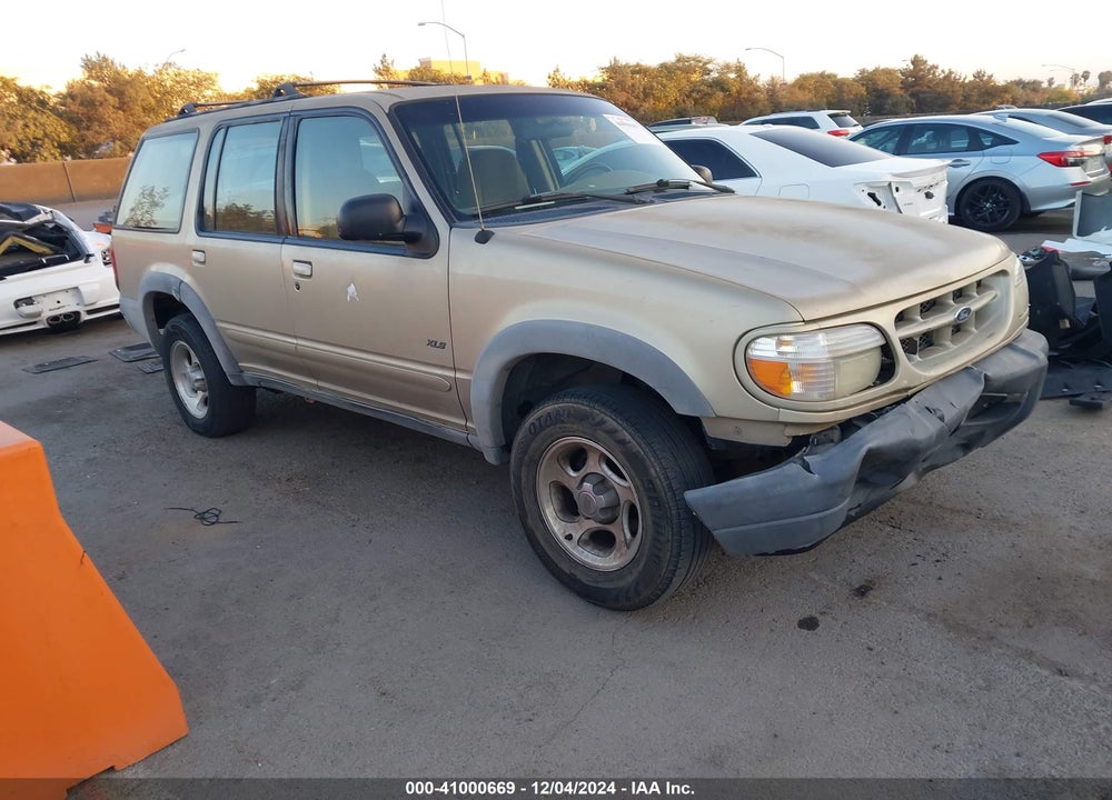 2001 FORD EXPLORER XLS VIN: 1FMDU62EX1ZA13347