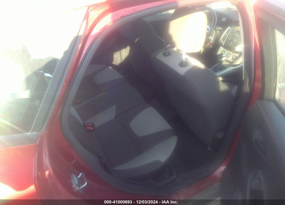 2012 FORD FOCUS SE VIN: 1FAHP3K21CL321021