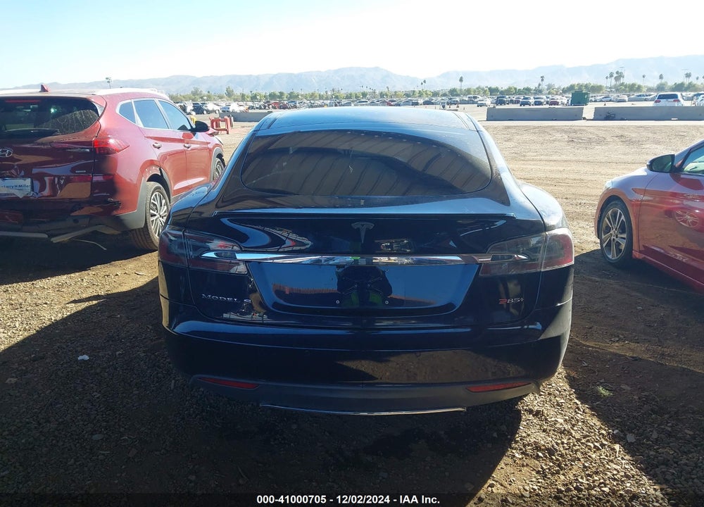 2014 TESLA MODEL S VIN: 5YJSA1H13EFP45357