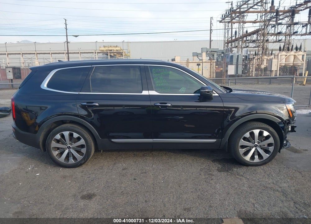 2021 KIA TELLURIDE S VIN: 5XYP64HCXMG153794