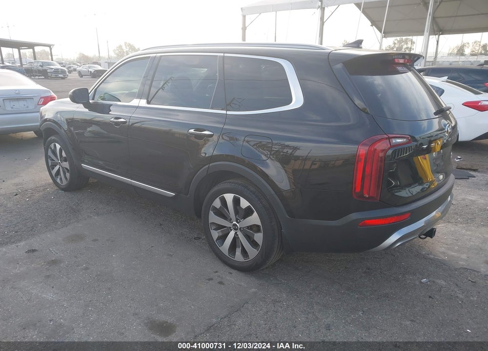 2021 KIA TELLURIDE S VIN: 5XYP64HCXMG153794