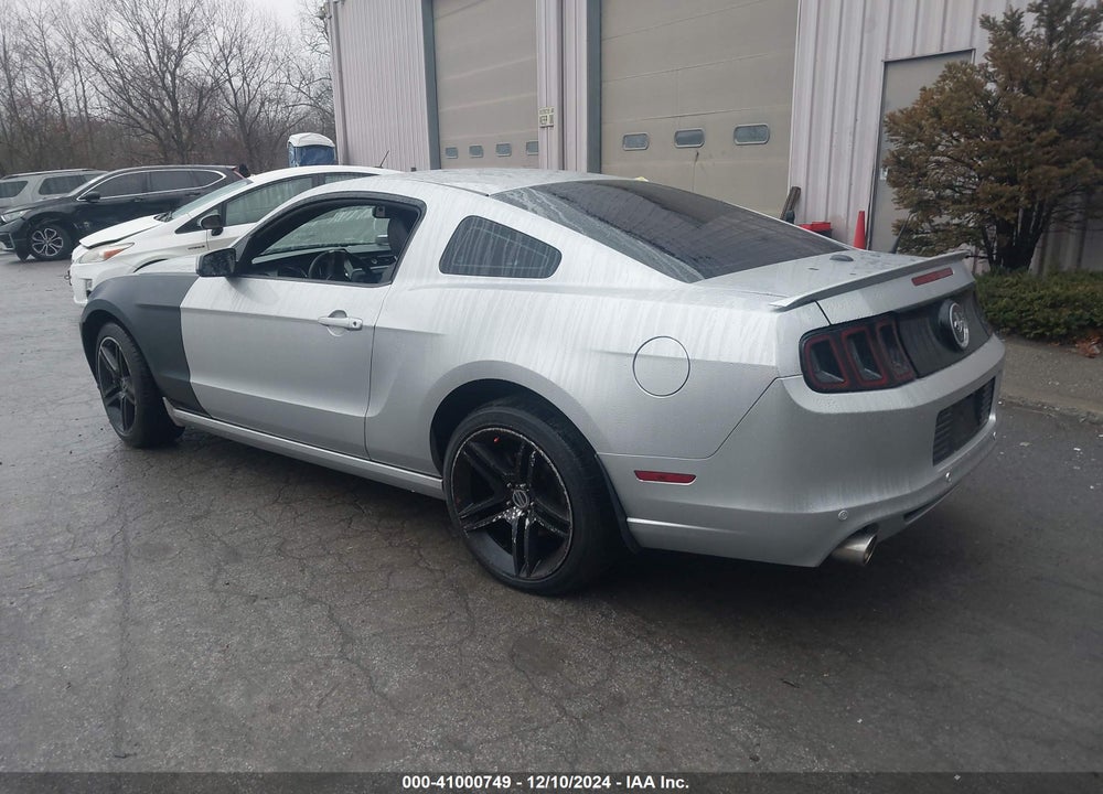 2013 FORD MUSTANG V6 PREMIUM VIN: 1ZVBP8AM2D5268056