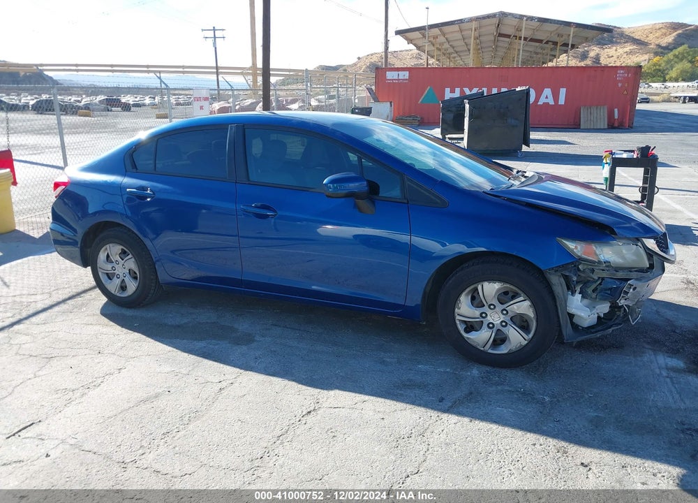 2015 HONDA CIVIC LX VIN: 19XFB2F59FE203116