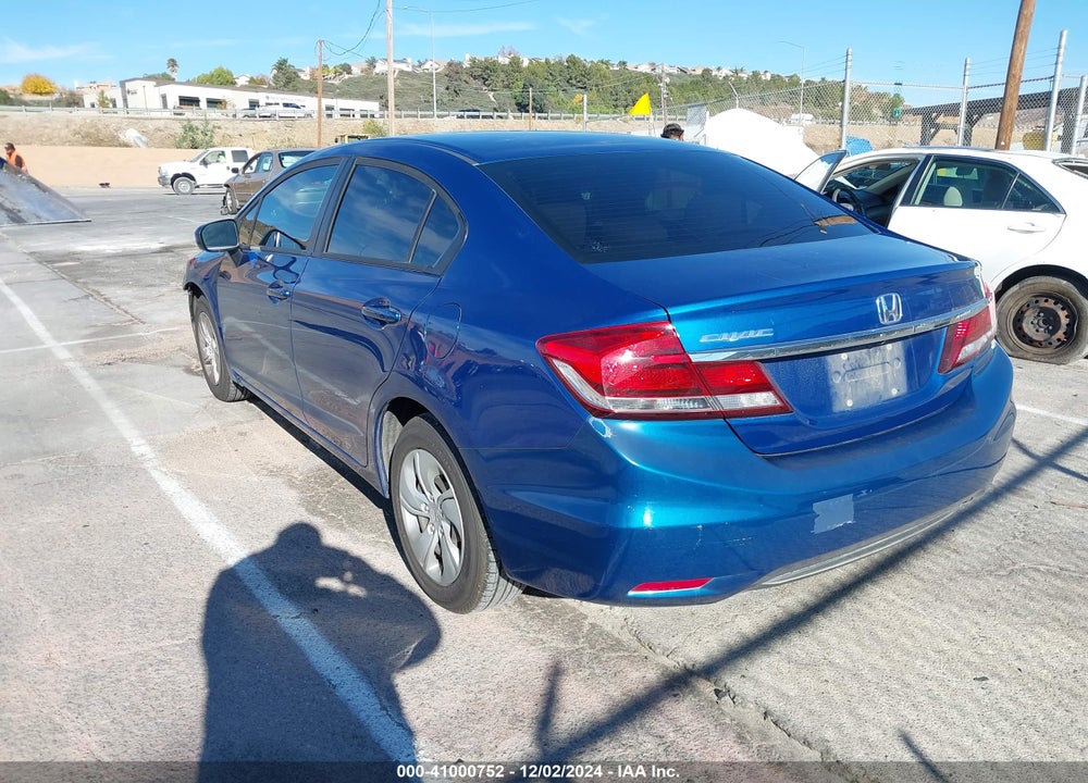 2015 HONDA CIVIC LX VIN: 19XFB2F59FE203116
