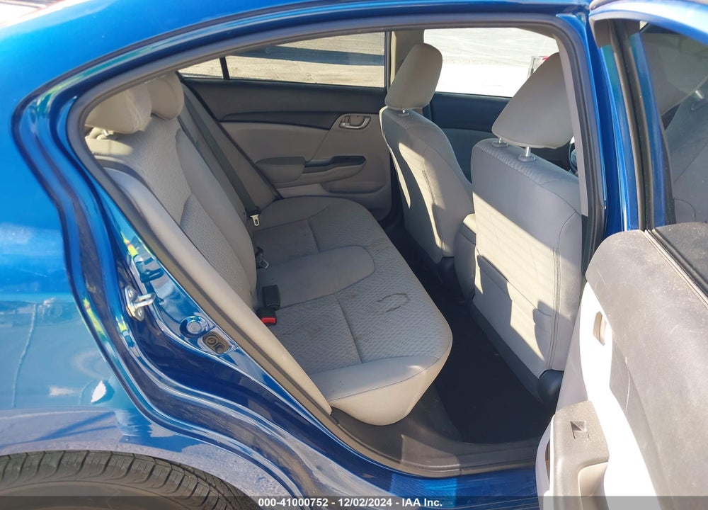 2015 HONDA CIVIC LX VIN: 19XFB2F59FE203116