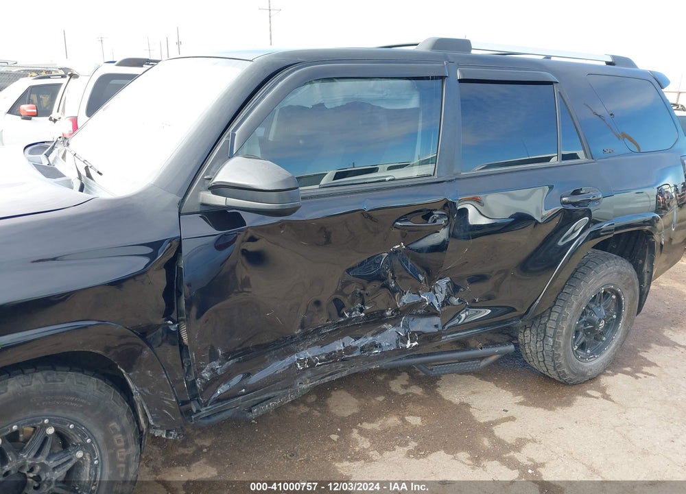 2019 TOYOTA 4RUNNER SR5 VIN: JTEBU5JR9K5631144