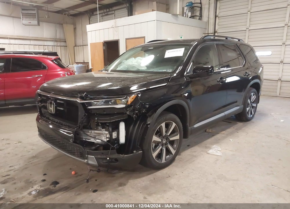 2025 HONDA PILOT TOURING VIN: 5FNYG1H77SB023947