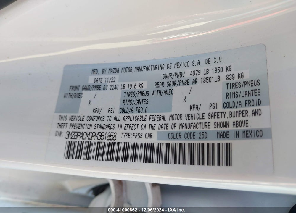 2023 MAZDA 3 2.5 S PREFERRED VIN: 3MZBPACM0PM351858