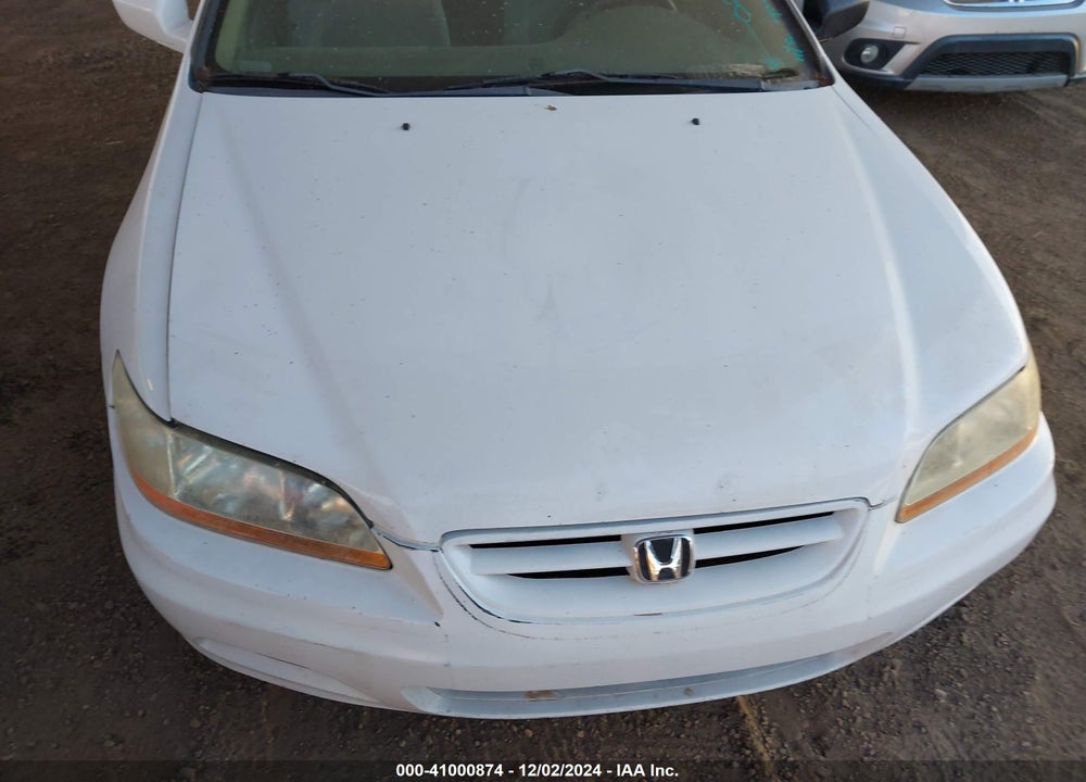 2001 HONDA ACCORD 3.0 LX VIN: 1HGCG22441A026070