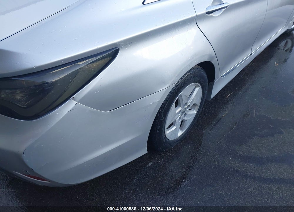 2012 HYUNDAI SONATA HYBRID VIN: KMHEC4A44CA028383