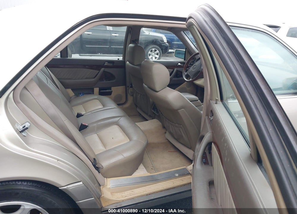 1995 MERCEDES-BENZ S 600 VIN: WDBGA57E0SA258864