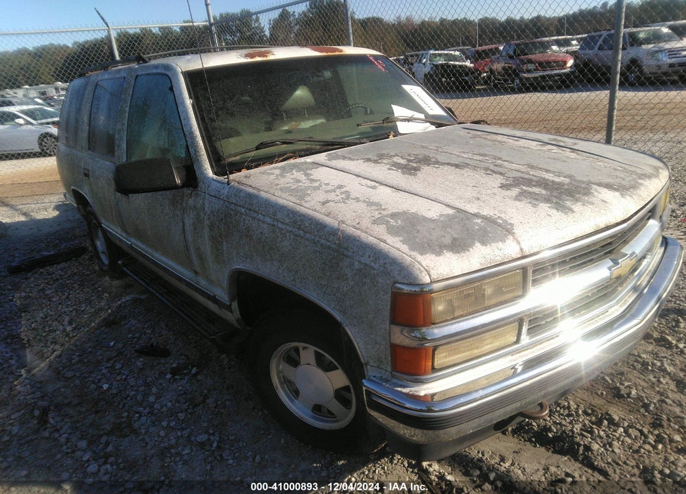 1999 CHEVROLET TAHOE LS VIN: 1GNEC13R7XJ525551