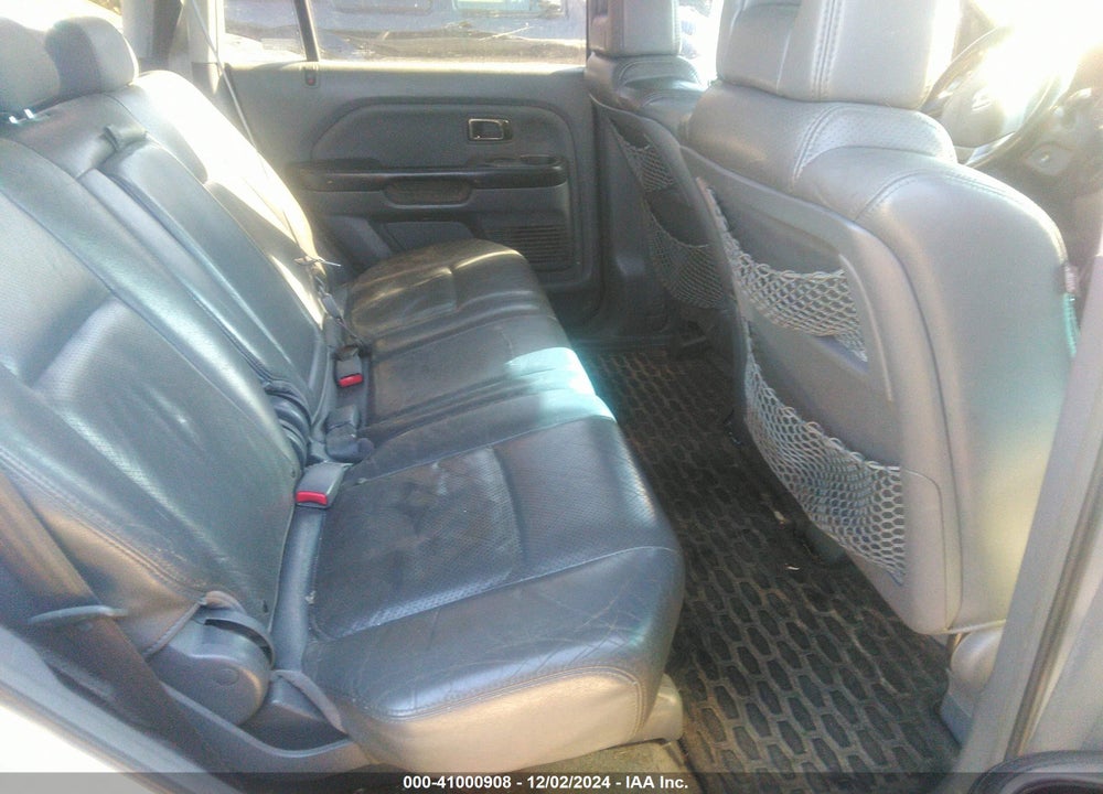 2005 HONDA PILOT EX-L VIN: 2HKYF18755H562530