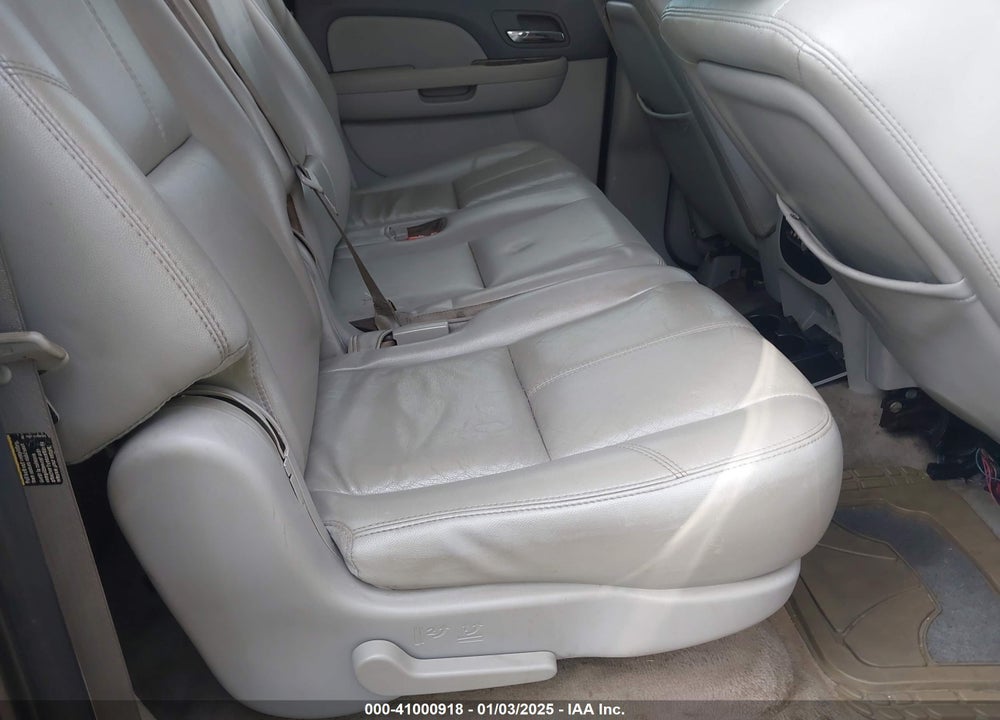 2007 CHEVROLET SUBURBAN 1500 LTZ VIN: 3GNFC16047G156344