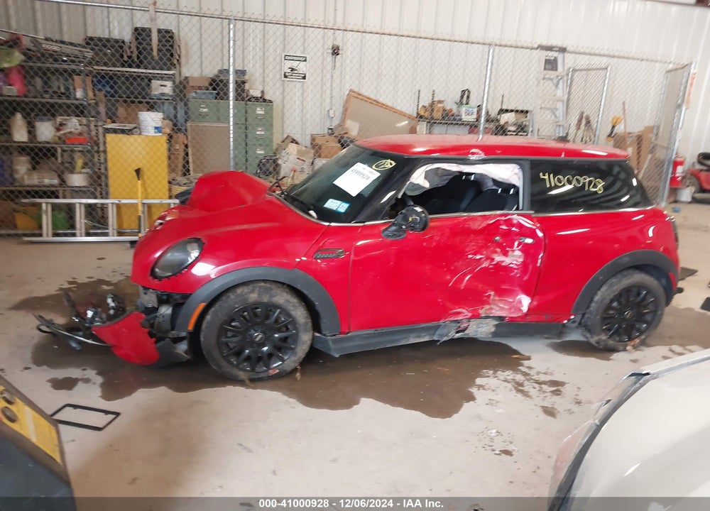 2021 MINI HARDTOP COOPER S VIN: WMWXR5C04M2N69308