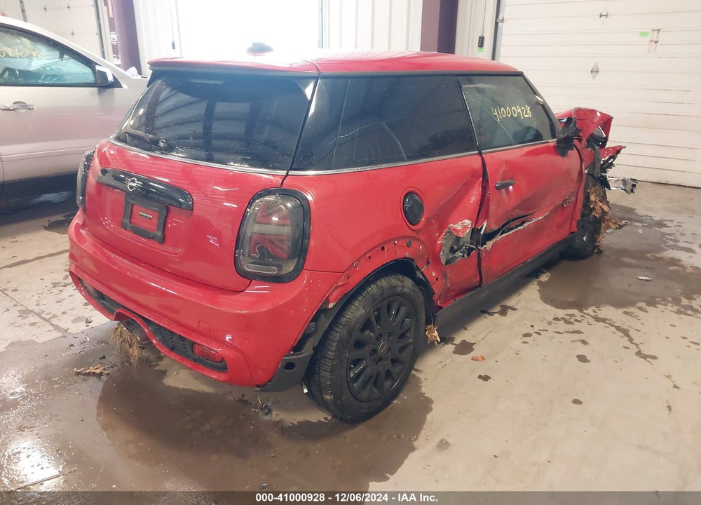 2021 MINI HARDTOP COOPER S VIN: WMWXR5C04M2N69308