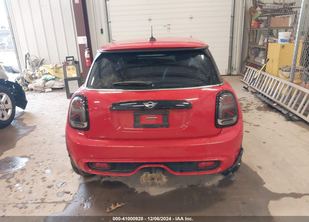 2021 MINI HARDTOP COOPER S VIN: WMWXR5C04M2N69308