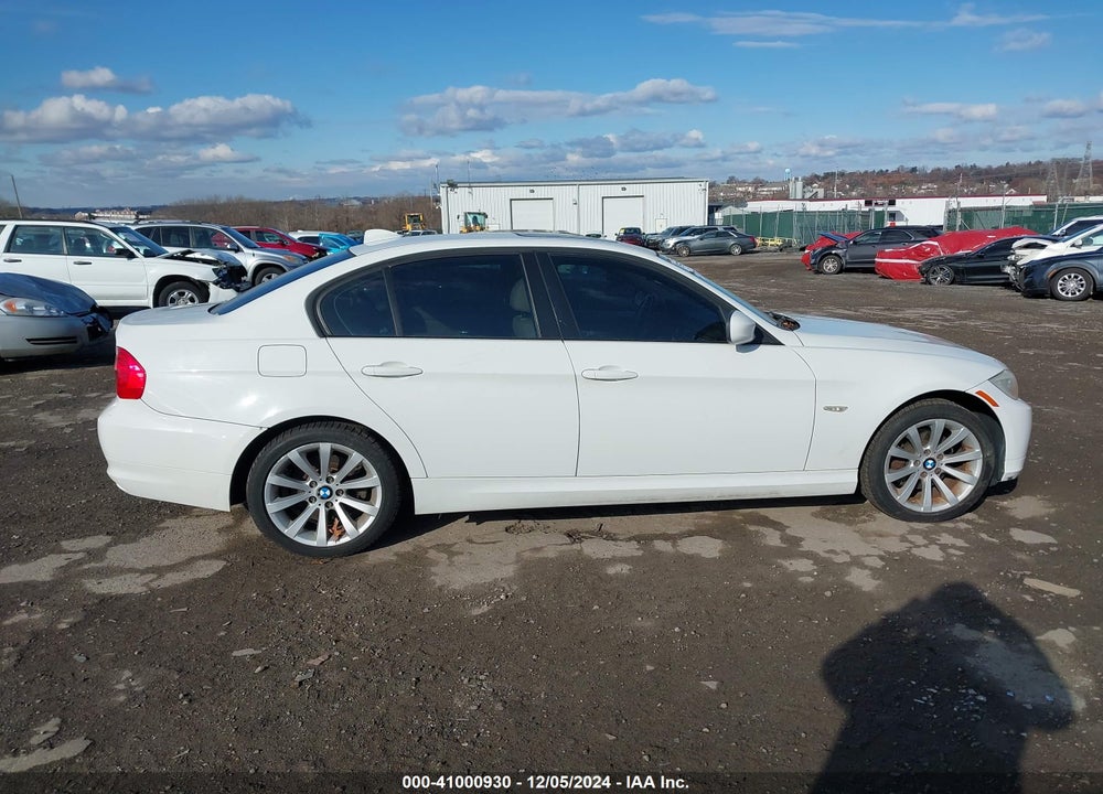 2011 BMW 328 I SULEV VIN: WBAPH5G56BNM72857