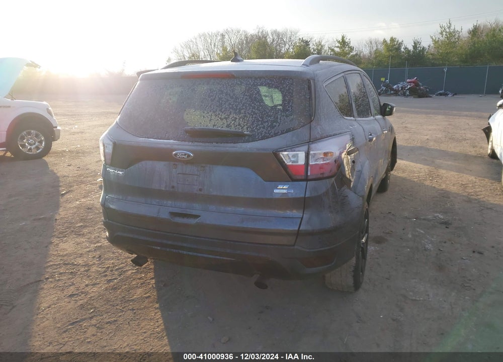 2018 FORD ESCAPE SE VIN: 1FMCU9GD4JUA61582