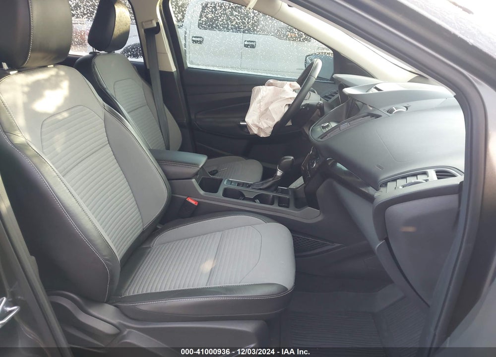 2018 FORD ESCAPE SE VIN: 1FMCU9GD4JUA61582