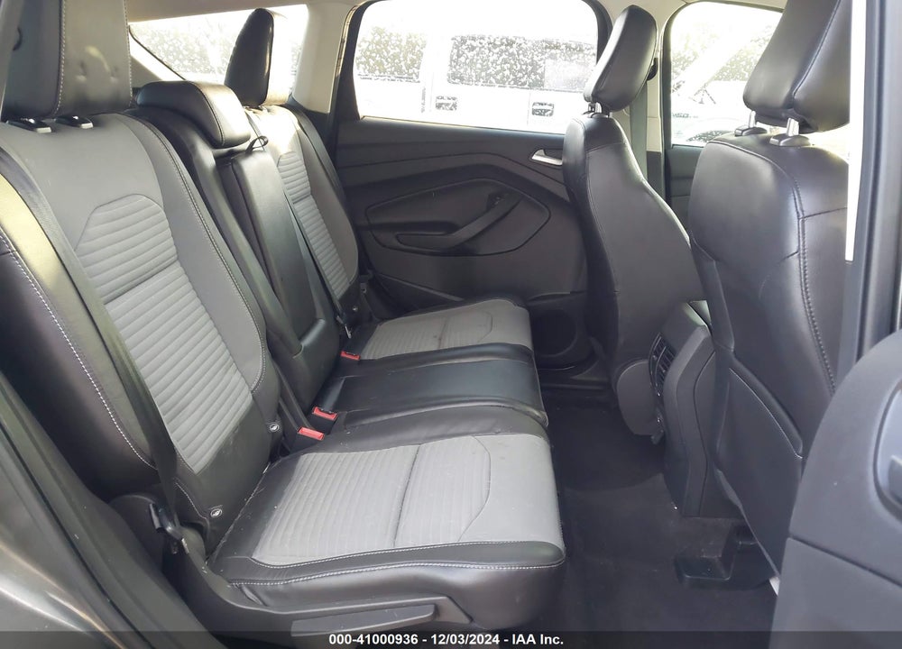 2018 FORD ESCAPE SE VIN: 1FMCU9GD4JUA61582