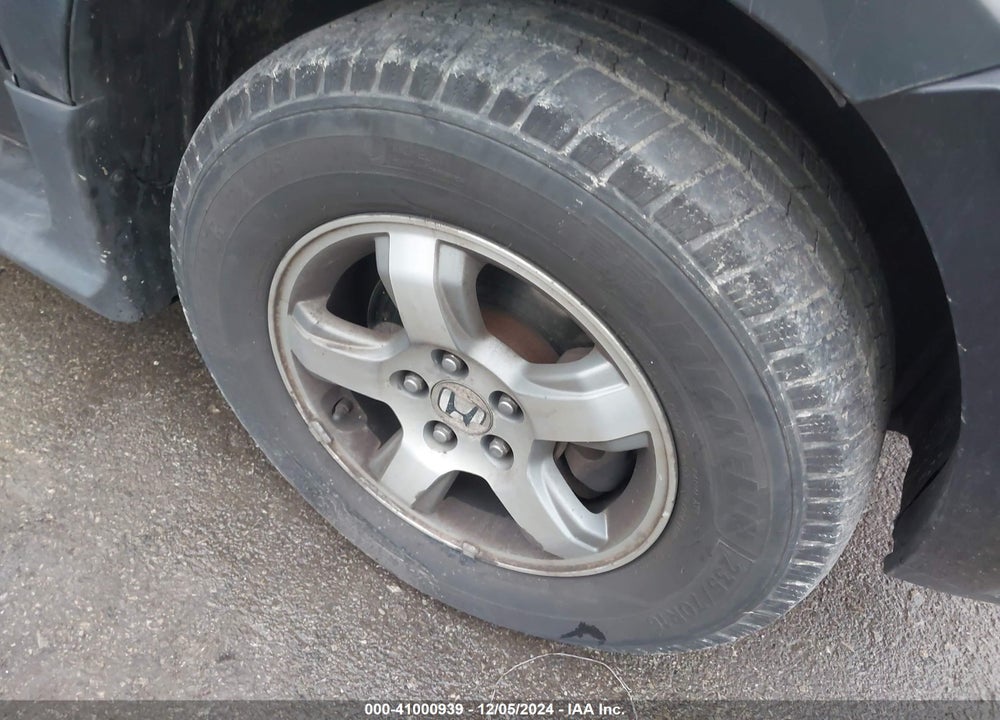 2006 HONDA PILOT EX-L VIN: 2HKYF186X6H519696