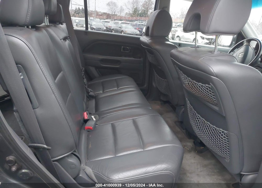 2006 HONDA PILOT EX-L VIN: 2HKYF186X6H519696