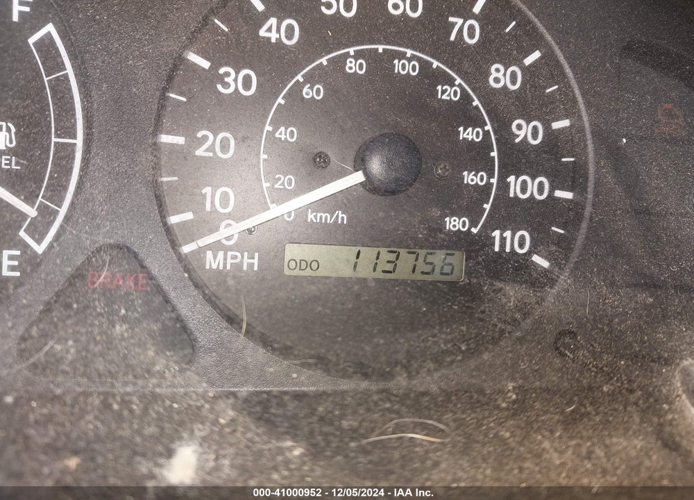 2001 TOYOTA COROLLA CE VIN: 2T1BR12E11C389381