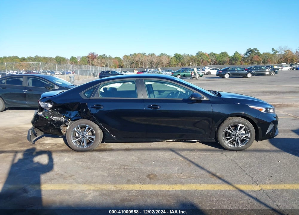 2024 KIA FORTE VIN: 3KPF24AD1RE774341
