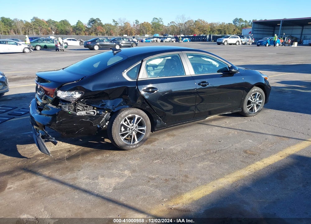 2024 KIA FORTE VIN: 3KPF24AD1RE774341