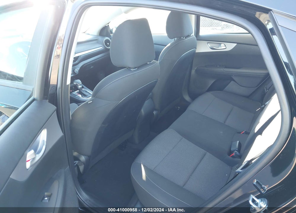 2024 KIA FORTE VIN: 3KPF24AD1RE774341