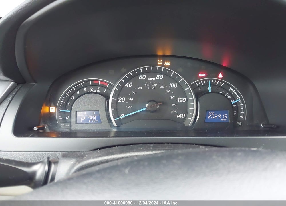 2012 TOYOTA CAMRY LE VIN: 4T4BF1FK7CR221776