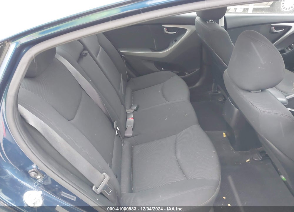 2015 HYUNDAI ELANTRA SE VIN: KMHDH4AE8FU392315