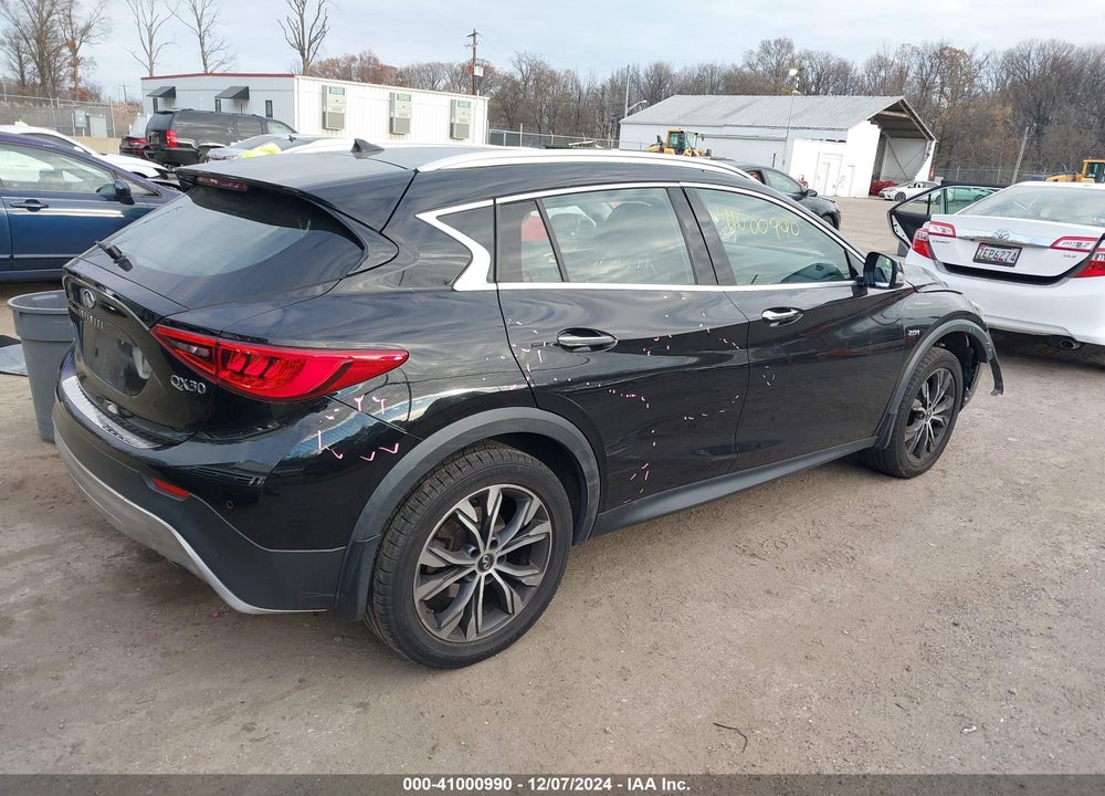 2017 INFINITI QX30 PREMIUM VIN: SJKCH5CR6HA023928