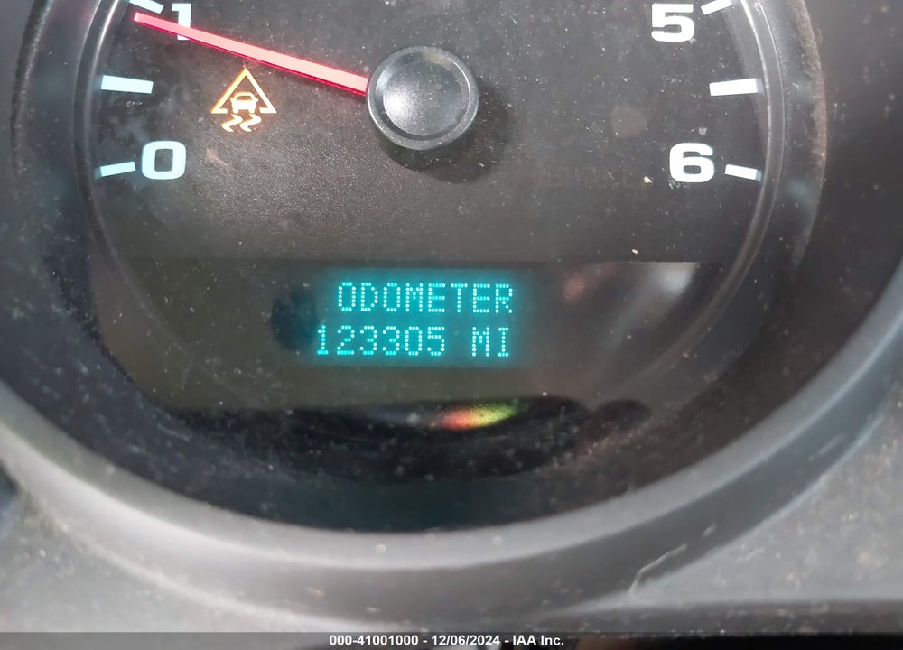 2011 CHEVROLET SILVERADO 1500 WORK TRUCK VIN: 1GCNCPEA5BZ317794