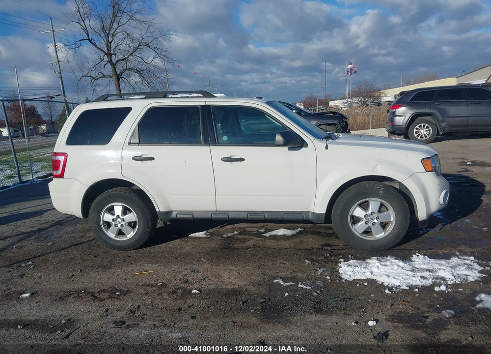 2010 FORD ESCAPE XLT VIN: 1FMCU0D70AKC88676