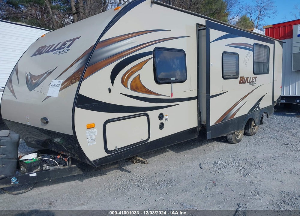 2015 KEYS BULLET VIN: 4YDT25122FD421401
