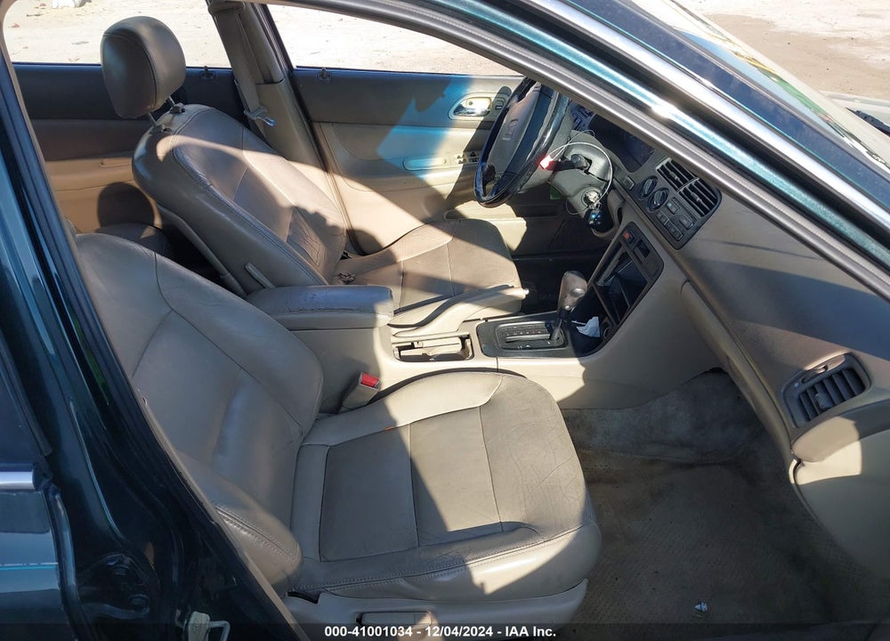 1996 HONDA ACCORD EX VIN: 1HGCD5661TA153206