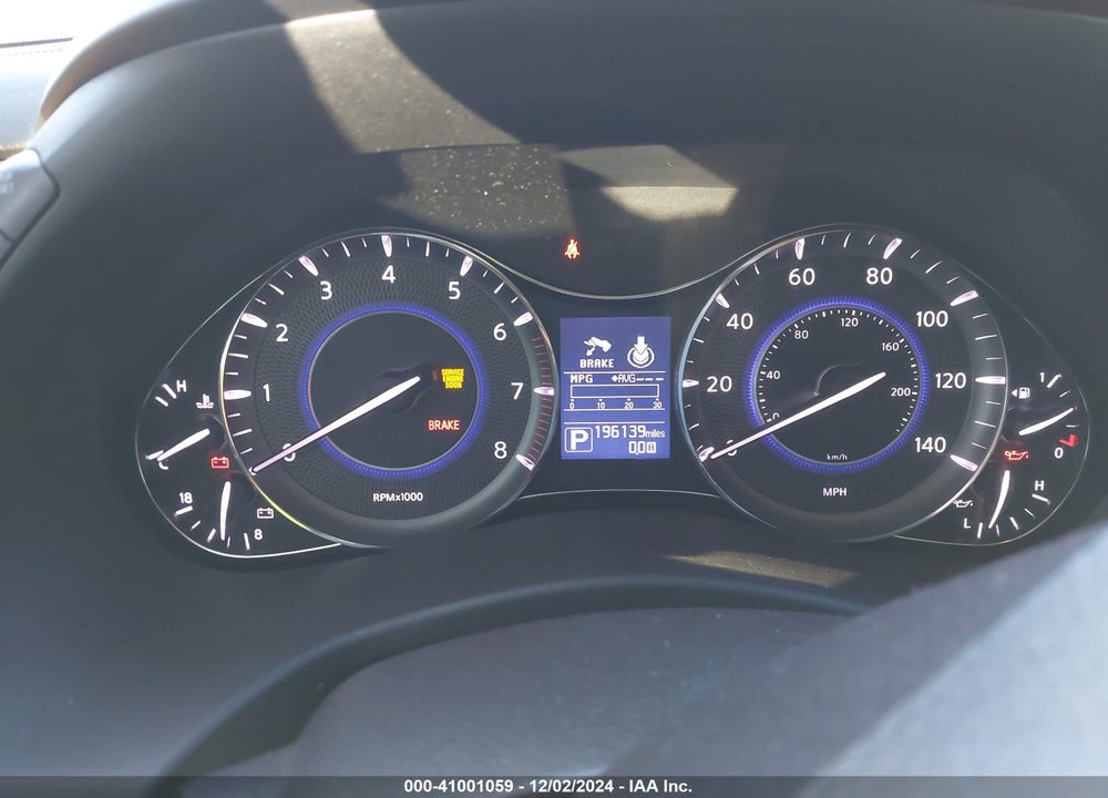 2014 INFINITI QX80 VIN: JN8AZ2NF7E9554131